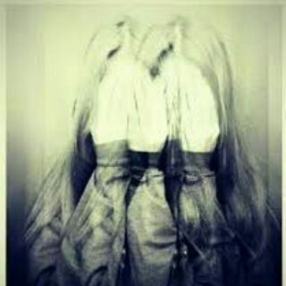 💔دݪ نِـــوِشــټه هاے دُۅ دُخـتَــــــــر💔