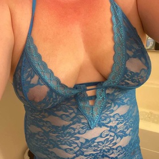 Cucks' Exposed Wives!😘